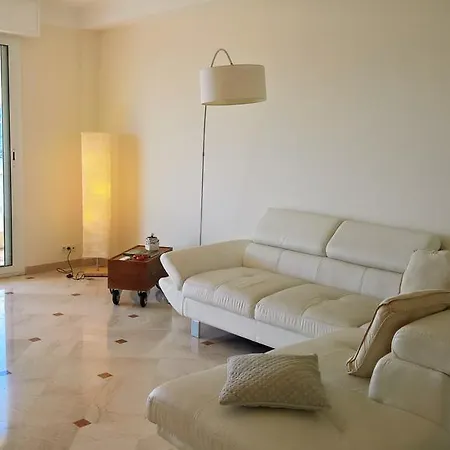 Stunning Flat Overlooking Bay Villefranche-sur-Mer