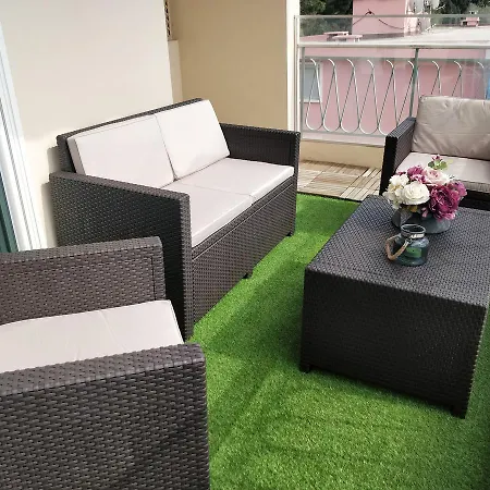شقة Stunning Flat Overlooking Bay فيليوفرُنش سور مير